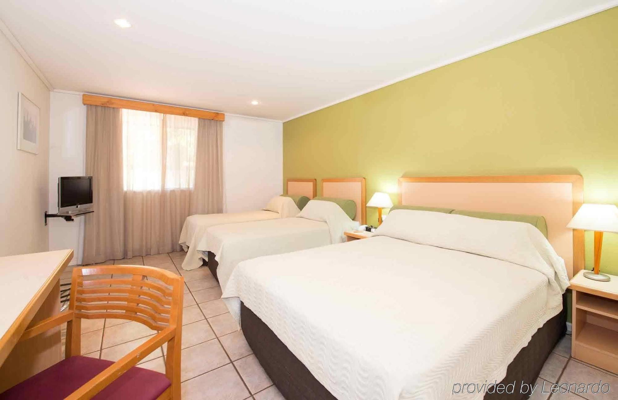Hotel The Cambridge Kununurra Zewnętrze zdjęcie